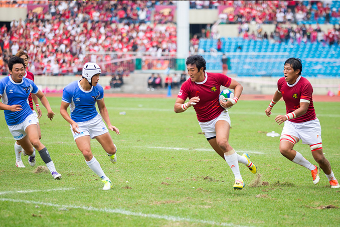 고려대 럭비부 고연전 공격 모습입니다.