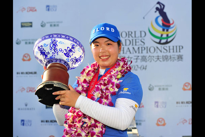 코오롱 골프팀 평샨샨 WLC우승 모습입니다.